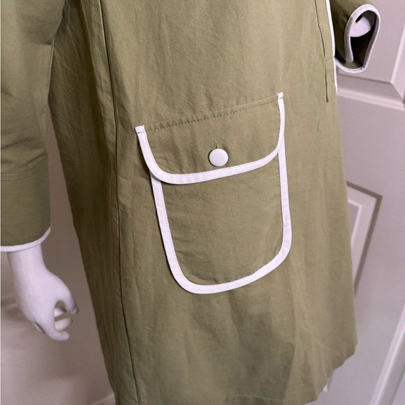 Pomander Place Green Mini Dress.   #49 - Picture 14 of 14